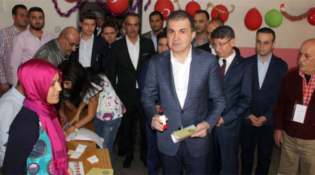 Ak Parti Sözcüsü Çelik: "Sandıktaki baskıya karşı hep birlikte direnmeliyiz"