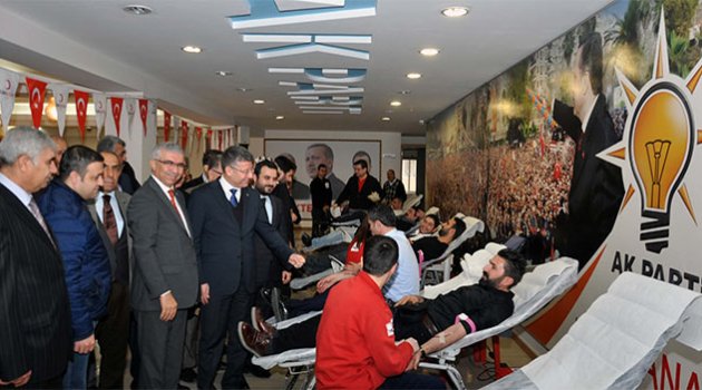 AK Parti'den kan bağışı kampanyası