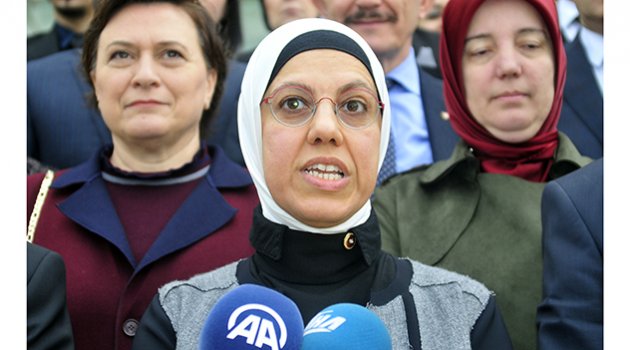 AK Parti'li Kan FETÖ duruşmasını izledi