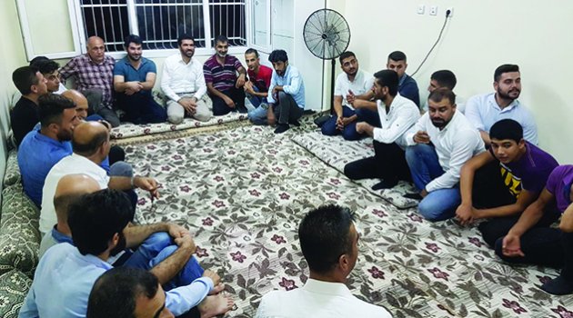 Akan, seçim çalışmalarını sürdürüyor