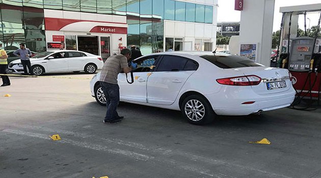 Akaryakıt istasyonunda dehşet saçtı! 1 ölü