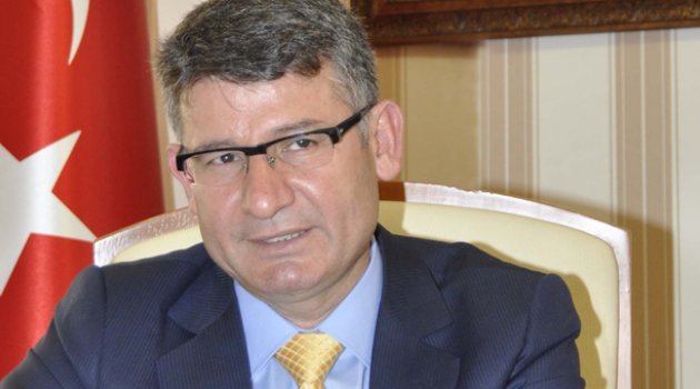 Akgedik’e sahip çıktı, Sözlü’ye sert çıktı