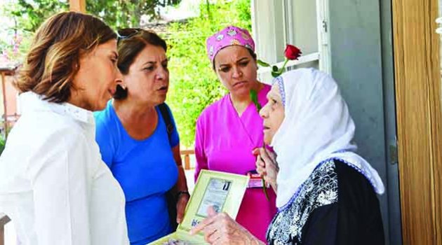 ‘AKP, Adana'yı kursağından yakalamaya çalışıyor’