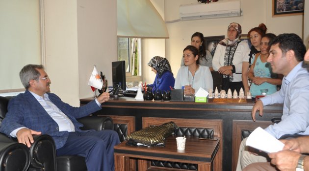 AKParti Milletvekili Ünüvar: "Seçimin anahtarı kadınlar"