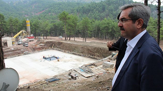 Aladağ Devlet Hastanesi inşaatı kaldığı yerden devam ediyor