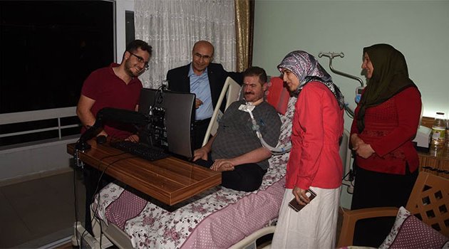 ALS hastası Yasin'i, Vali Demirtaş ve eşi ziyaret etti