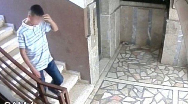 Altınları çaldı, polisten kaçamadı