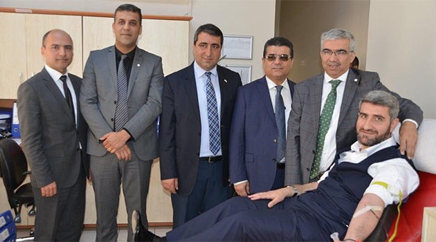 Anadolu Aslanları Kızılay’a kan verdi