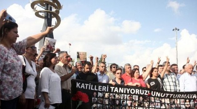 Ankara’da Mitingde Ölen Vatandaşlar Barış Anıtı’nda Anıldı