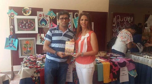 Ankara sanat festivali’nde Türkçe öğretmeni Gurbet Duymuş’a ödül