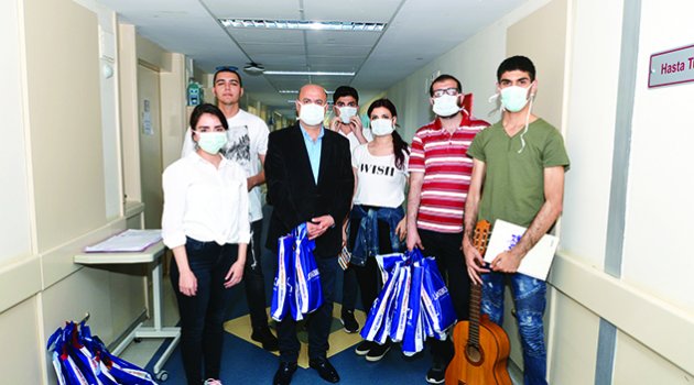 Anlamlı 23 Nisan kutlaması