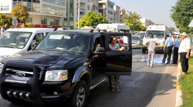 Anne ile kızı kaza ayırdı