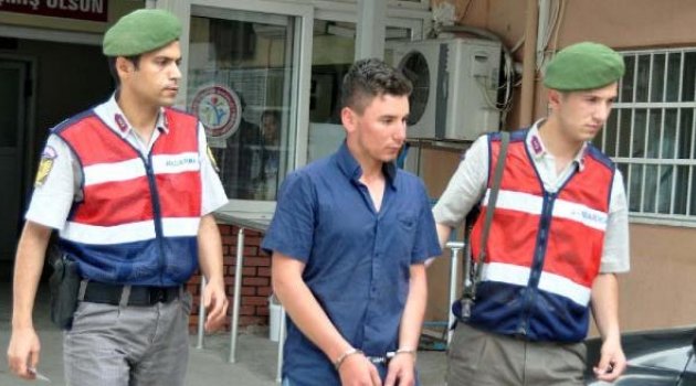 Annesine tokat atan babasını av tüfeğiyle başından vurdu