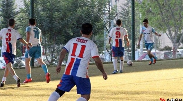 AOSB’de turnuva heyecanı sürüyor