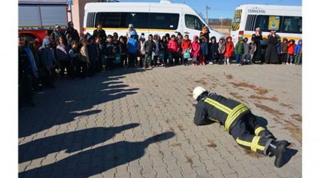 AOSB, İlkokul Öğrencilerini Konuk Etti