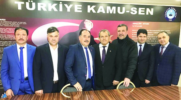 Arabacı görevini Nevzat Ayhan'a bıraktı