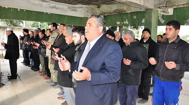 Arka arkaya 3 akrabasını kaybetti