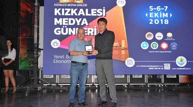 Arkadaşımız Sungur’a ödül