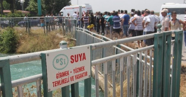 Arkadaşları sulama kanalında kayboldu onlar aynı yerde yüzdü