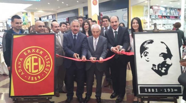 Asırlık çınarın filizleri 95 eserle göz doldurdu