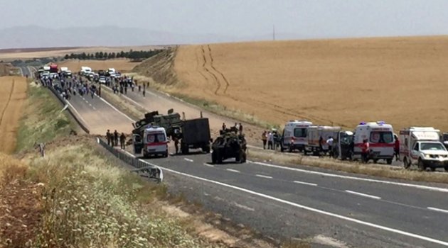 Askeri araca bombalı saldırı: 8 asker yaralı