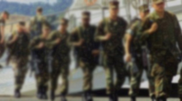 Askerlerin bara gitmeleri yasaklandı
