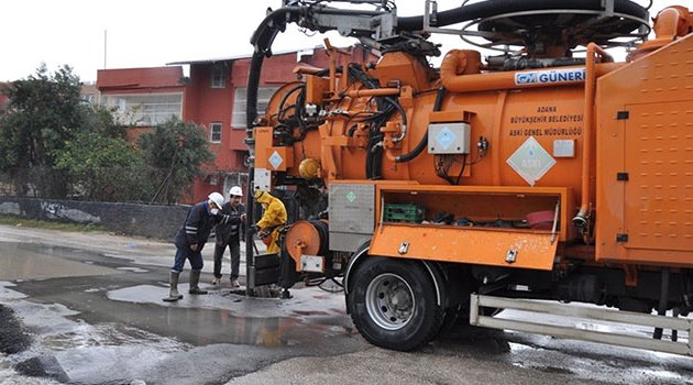 ASKİ problemleri çözüyor