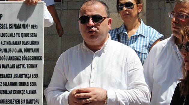 ‘Aslında gömülen insanlık!’