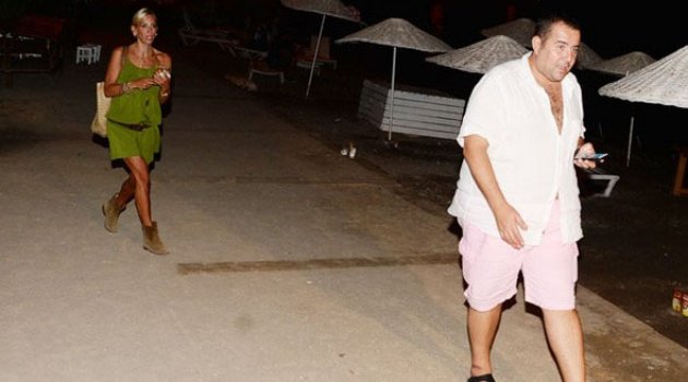 Ata Demirer ve Çiğdem Doğu'ya gece baskını