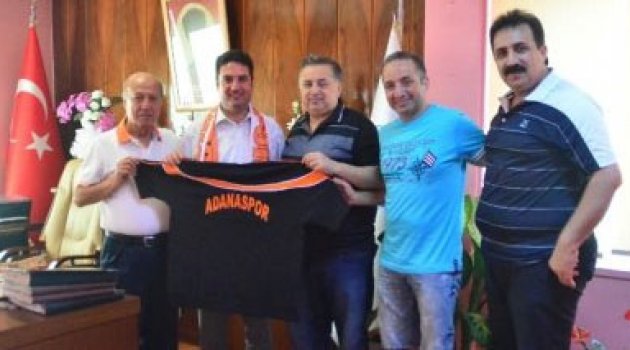 Ataşbak’a Turuncu-Beyaz forma