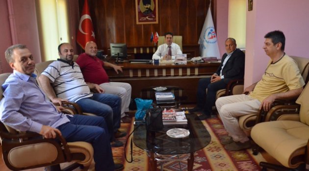 Ataşbak Gazetecileri kabul etti