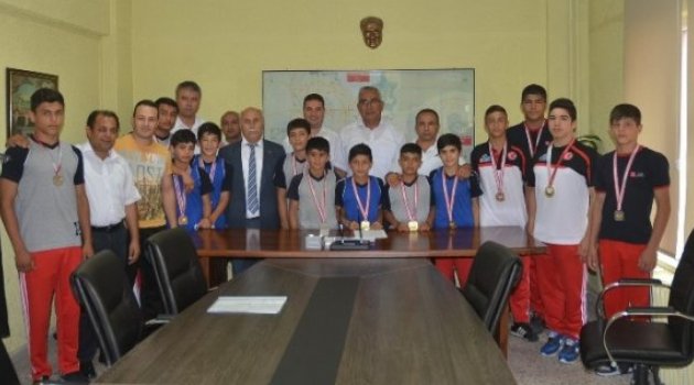 Ataşbak: “Güreş Çukurova Bölgesi için ayrıcalıklı bir spor”