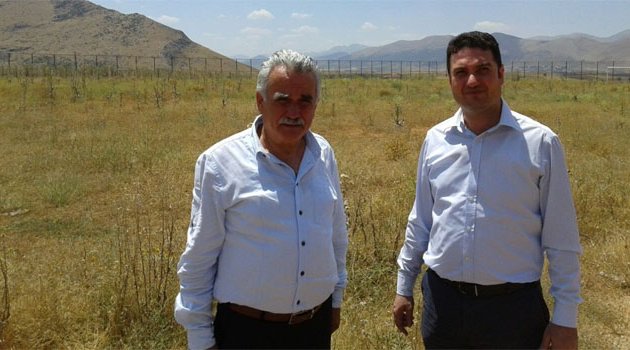 Ataşbak İlçelerde Spor Tesislerini inceledi