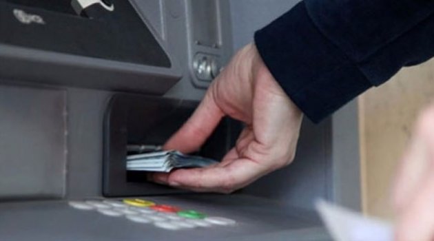 ATM’den bankanın sistem açığını buldu 9 Milyon dolandırdı