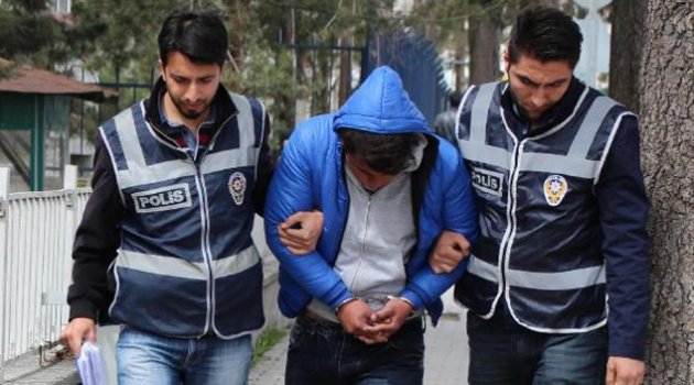 Ayakkabı hırsızları yakalandı