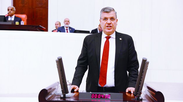 Ayhan Barut Meclis'te muhtarların sesi oldu
