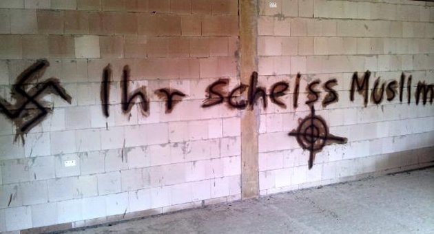 Aynı camiye üç hafta içinde ikinci saldırı