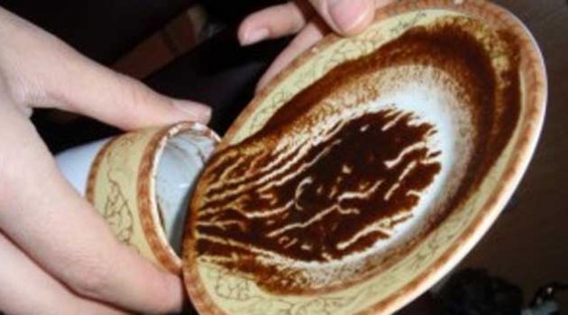 AYNI HİKAYEYİ ANLATIYORLAR