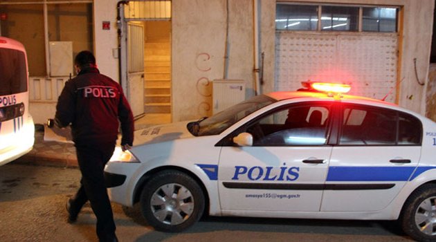 Ayrı yaşadığı eşini bıçaklayarak öldürdü