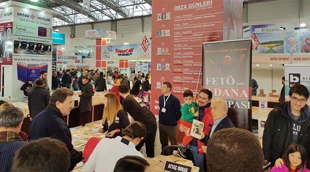 Aytaç Durak "FETÖ kumpasını" kitaplaştırdı