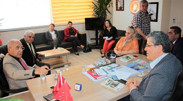 Aytaç Durak’tan CHP’ye ziyaret