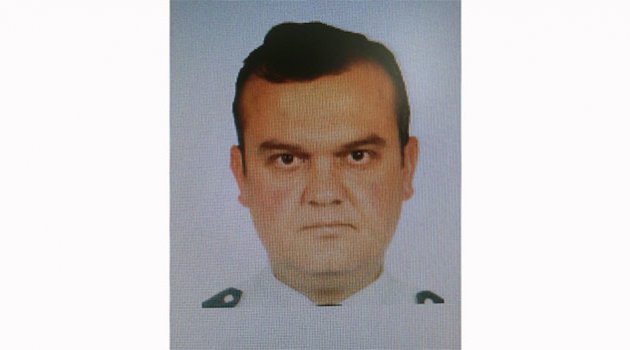 Baba acısına dayanamayan polis intihar etti