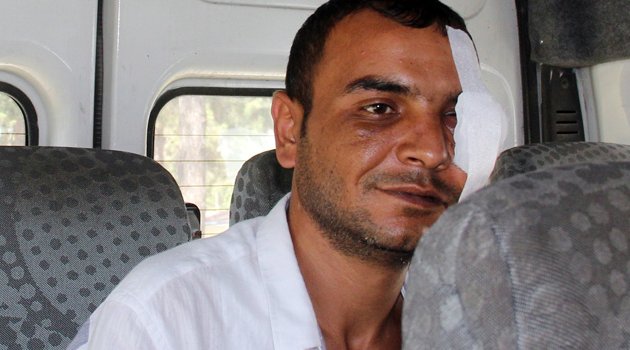 Babasını darp edip yeğenini bıçakladı