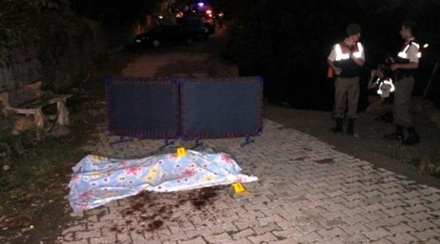 Babasıyla tartışan kardeşini av tüfeği ile öldürdü