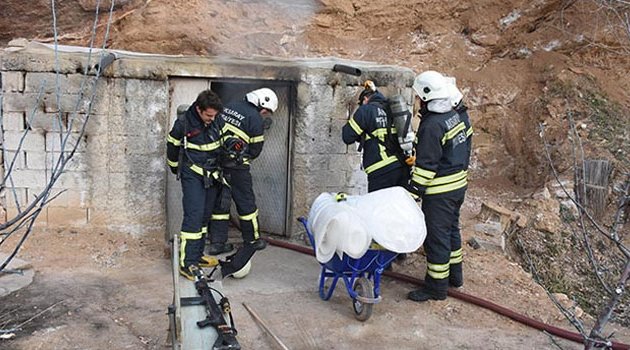 Bağ evinde yanmış erkek cesedi bulundu