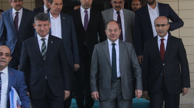 Bakan Akdağ: "Devletimizi FETÖ ve Paralel Devlet Yapılanması'ndan temizliyoruz"