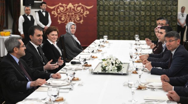 Bakan Çelik Adana milletvekili adaylarıyla bir araya geldi