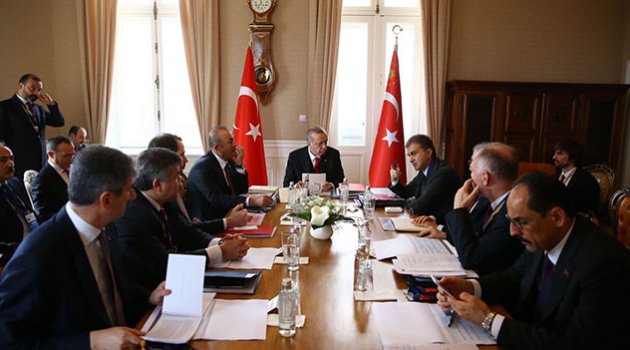 Bakan Çelik'ten Erdoğan'a brifing