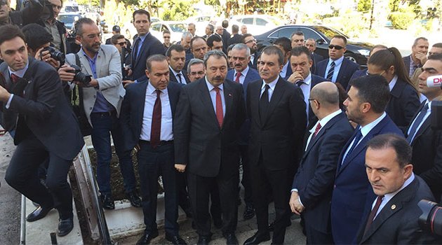 Bakan Çelik ve Albayrak patlama yerinde incelemelerde bulundu