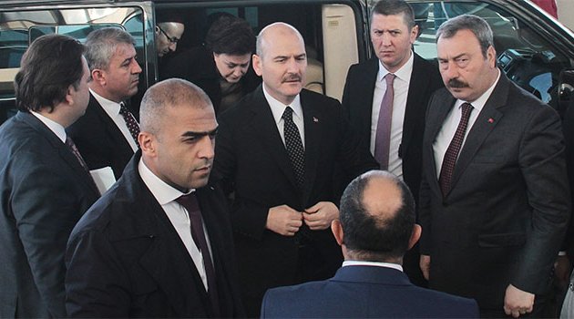 Bakan Soylu, saldırıda yaralananları ziyaret etti